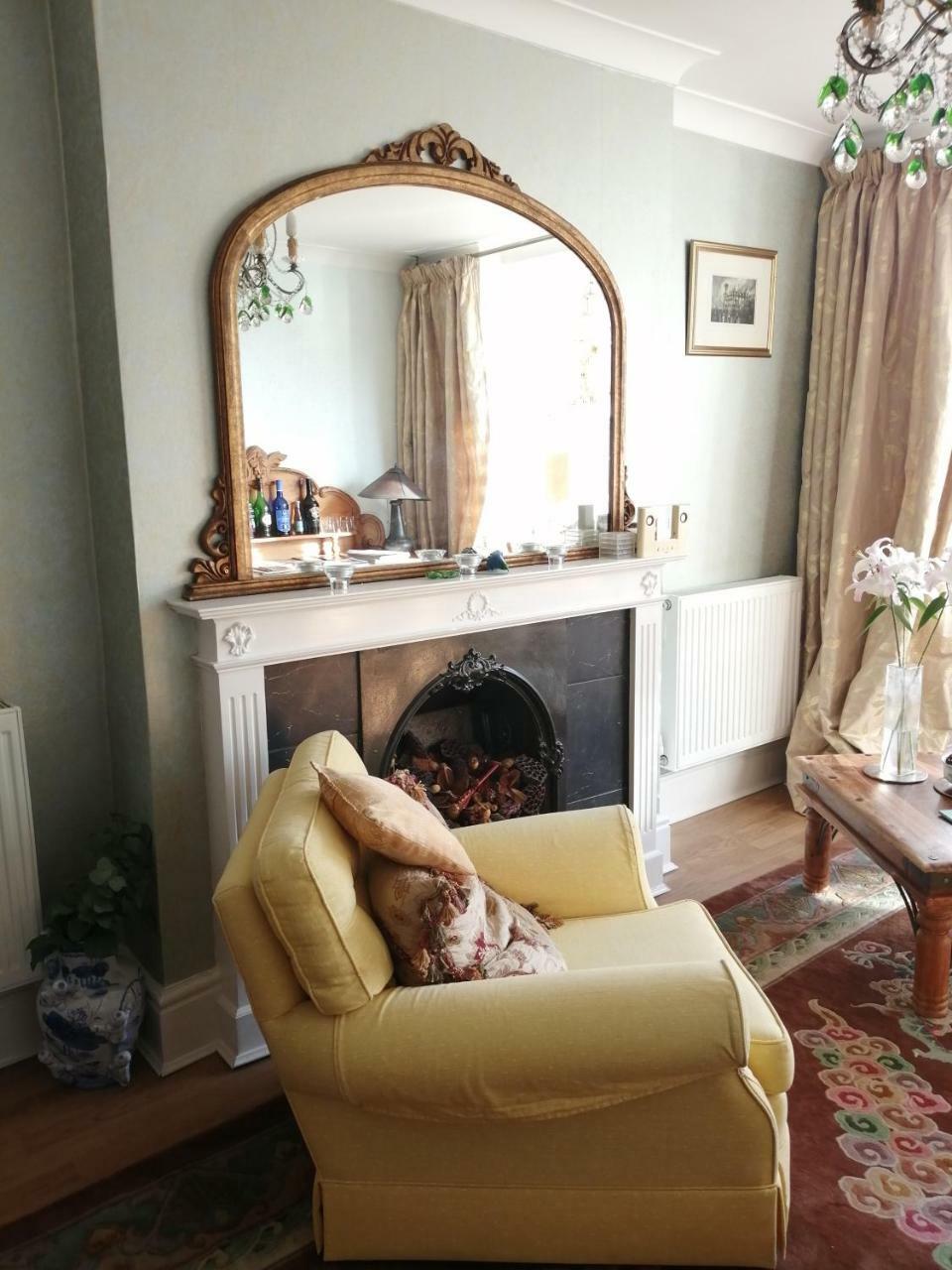 The Pier Hotel Portsmouth Bagian luar foto